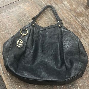 GUCCI Black large leather Boho Bag- Authentic